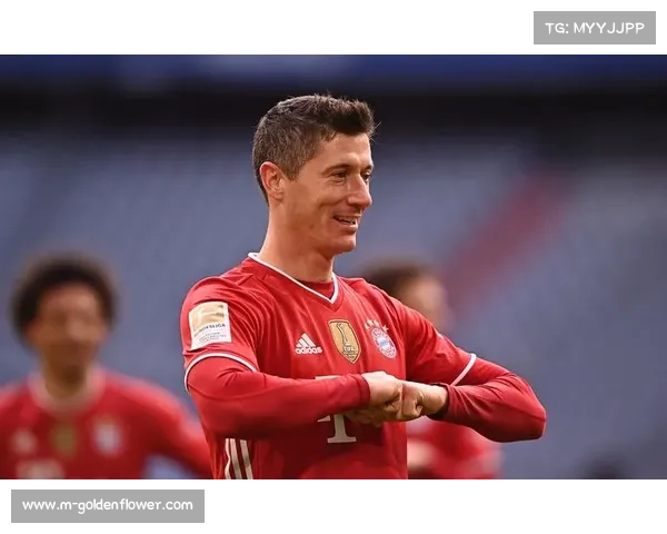 莱万多夫斯基脚踝受伤,缺阵关键战 莱万多夫斯基脚踝受伤,缺阵关键战